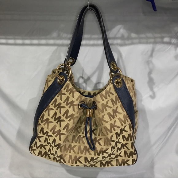 SOLD……..Michael Kors Ludlow Lrg Signature Satchel Bag Drawstring Brown Canvas - Picture 2 of 13